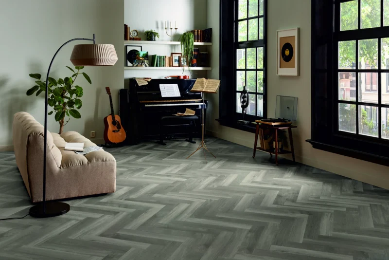 Mflor Parva Broad Leaf Grey Sycamore