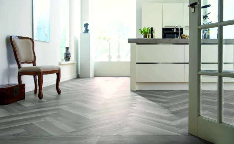 Mflor Parva Broad Leaf Grey Sycamore